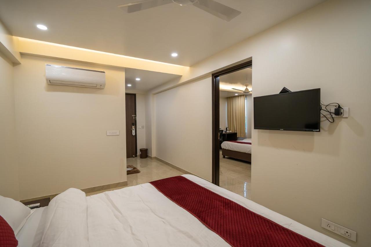 Hotel Sheerha Royal Residency-Near Jaipur Airport Extérieur photo